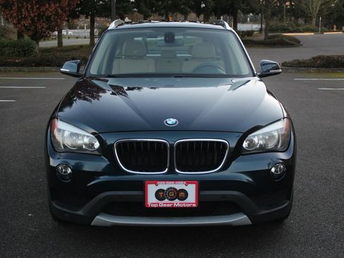 Used 2014 BMW X1 sDrive28i image 2
