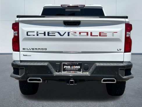 Used 2023 Chevrolet Silverado 1500 LT Trail Boss w/ LT Trail Boss Premium Package AWD/4WD image 4