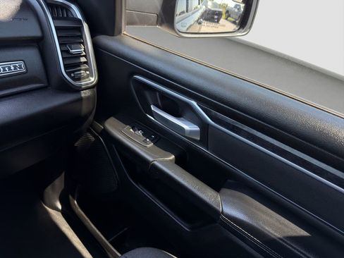 Used 2024 RAM 1500 Big Horn AWD/4WD image 17