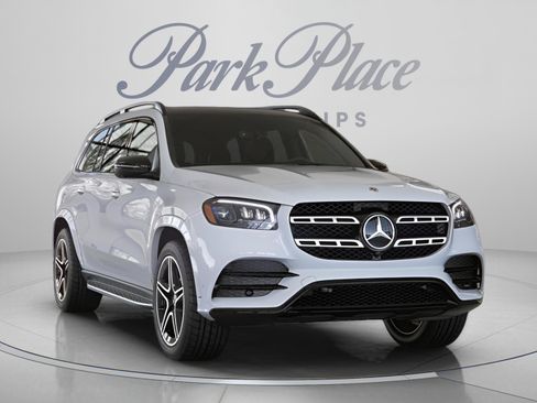 Used 2023 Mercedes-Benz GLS 450 4MATIC image 34