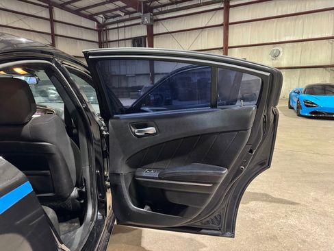 Used 2015 Dodge Charger SXT image 20
