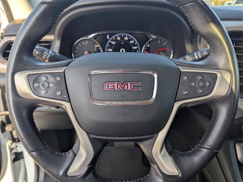 Used 2022 GMC Acadia Denali image 27