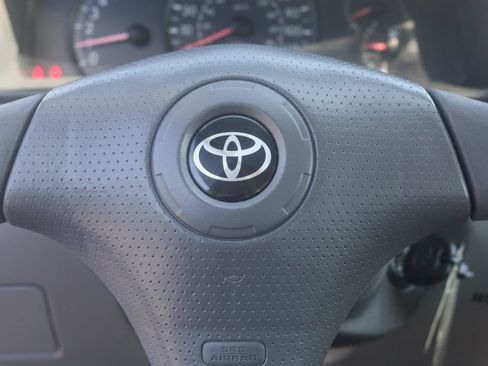 Used 2006 Toyota Corolla CE w/ All Weather Guard Pkg FWD image 3