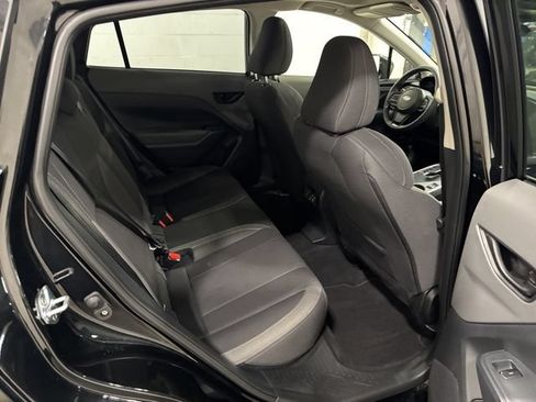 Used 2025 Subaru Crosstrek 2.5i Premium AWD/4WD image 32