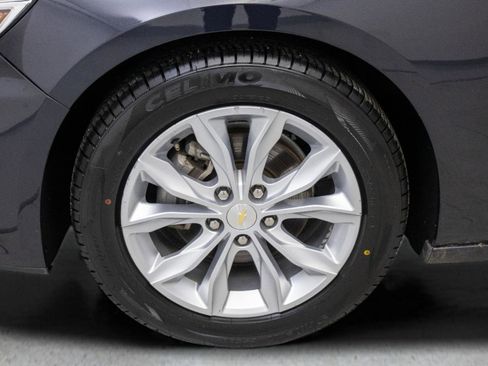Used 2023 Chevrolet Malibu LT FWD image 26