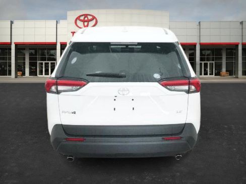 New 2025 Toyota RAV4 LE image 18