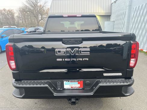 Used 2024 GMC Sierra 1500 Elevation w/ LPO, Elevation Black Package image 5