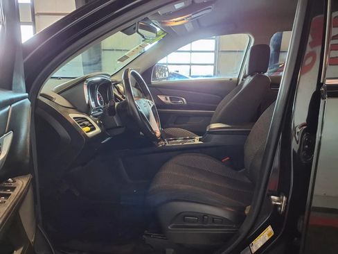 Used 2017 GMC Terrain SLE w/ Cargo Package AWD/4WD image 14