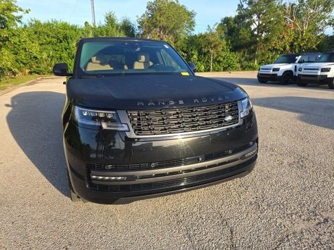 Used 2024 Land Rover Range Rover Long Wheelbase SE AWD/4WD image 8