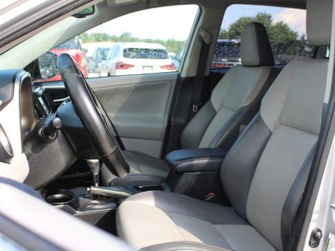 Used 2013 Toyota RAV4 Limited image 14