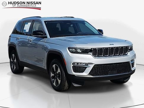 Used 2022 Jeep Grand Cherokee Limited 4xe image 1