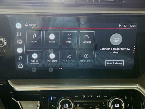 Used 2022 GMC Sierra 1500 Denali AWD/4WD image 15