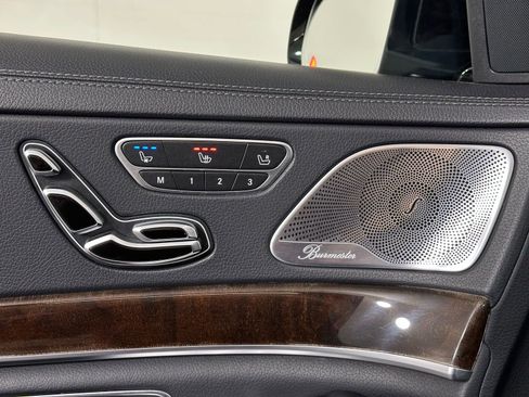 Used 2020 Mercedes-Benz S 560 4MATIC Sedan image 8