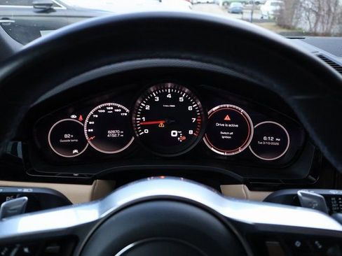 Used 2020 Porsche Cayenne image 36