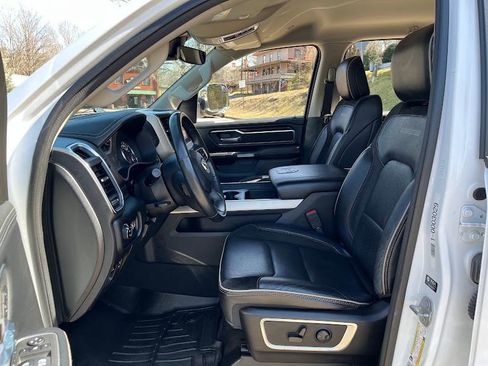Used 2022 RAM 1500 Laramie image 7