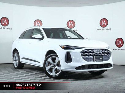 Certified 2025 Audi Q5 Premium w/ Premium Plus