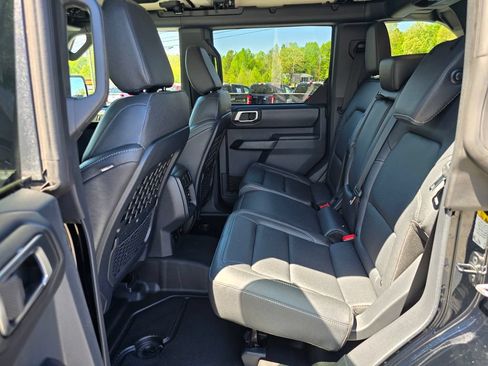 New 2026 Ford Bronco Badlands AWD/4WD image 10