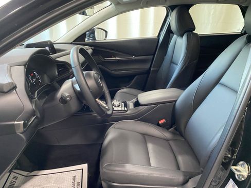 Certified 2025 MAZDA CX-30 AWD 2.5 S w/ Select Sport Pkg image 16