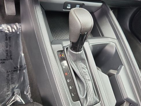 Used 2025 Honda Accord LX image 15