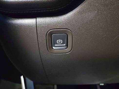 Used 2021 GMC Sierra 1500 SLT w/ SLT Premium Plus Package image 20