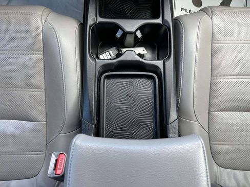 Used 2017 Honda CR-V EX-L image 21