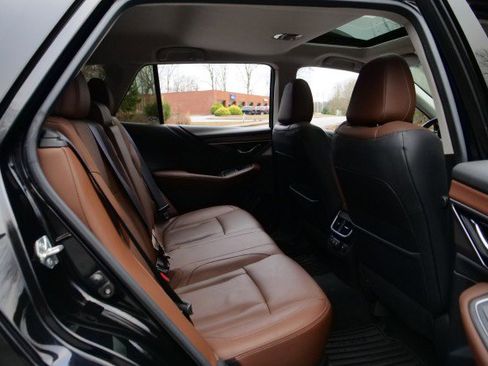 Used 2020 Subaru Outback Touring XT image 39