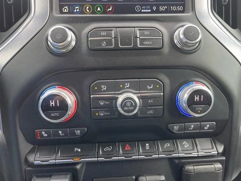 Used 2021 GMC Sierra 2500 SLT w/ SLT Premium Package image 29