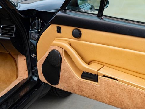 Used 1995 Porsche 911 Cabriolet image 71