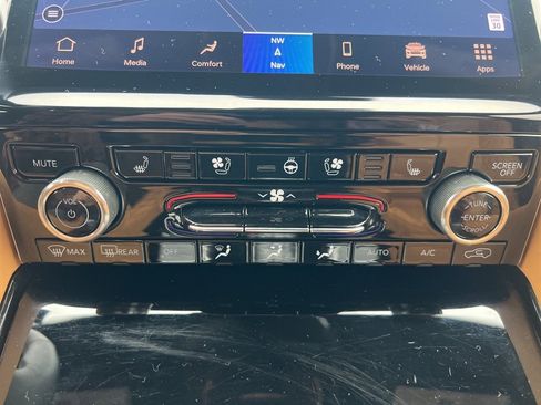 Certified 2023 Jeep Grand Cherokee L Summit image 29