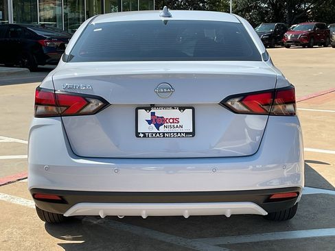 New 2025 Nissan Versa SV w/ Trunk Package image 6