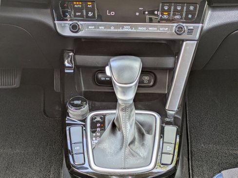 Certified 2024 Kia Seltos S FWD image 16