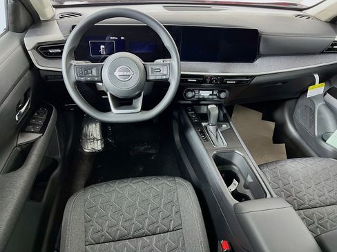 New 2026 Nissan Kicks SV image 18