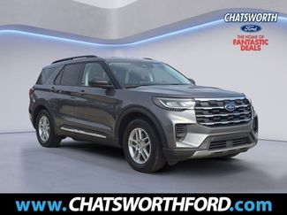 Used 2025 Ford Explorer Active video 1