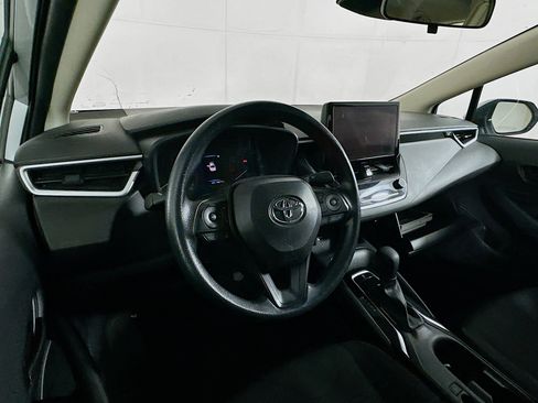 Used 2024 Toyota Corolla LE image 18