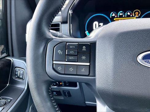 Used 2023 Ford F150 Lariat w/ Max Trailer Tow Package image 23