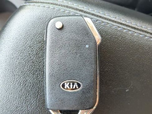 Used 2021 Kia Seltos S AWD/4WD image 21