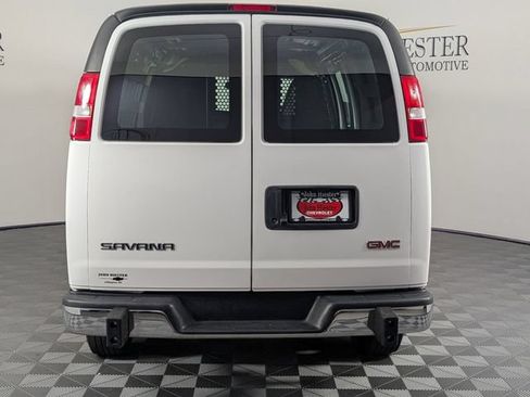 Used 2024 GMC Savana 2500 w/ Driver Convenience Package RWD image 6