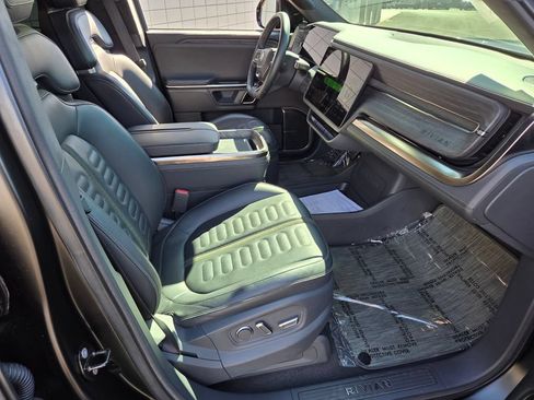 Used 2022 Rivian R1T Adventure AWD/4WD image 21