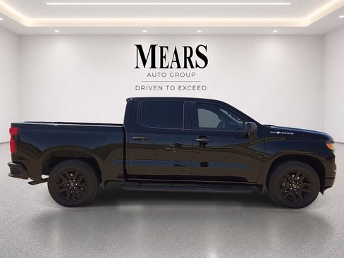 Used 2023 Chevrolet Silverado 1500 Custom RWD image 6