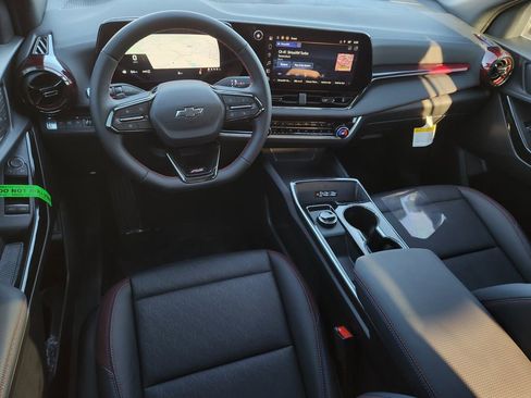 New 2026 Chevrolet Equinox RS w/ Convenience Package III image 19