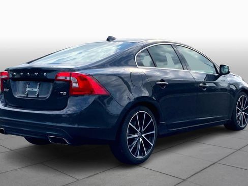 Used 2016 Volvo S60 T5 Premier w/ Convenience Package image 12