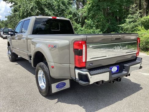 New 2026 Ford F350 King Ranch w/ Chrome Package AWD/4WD image 9