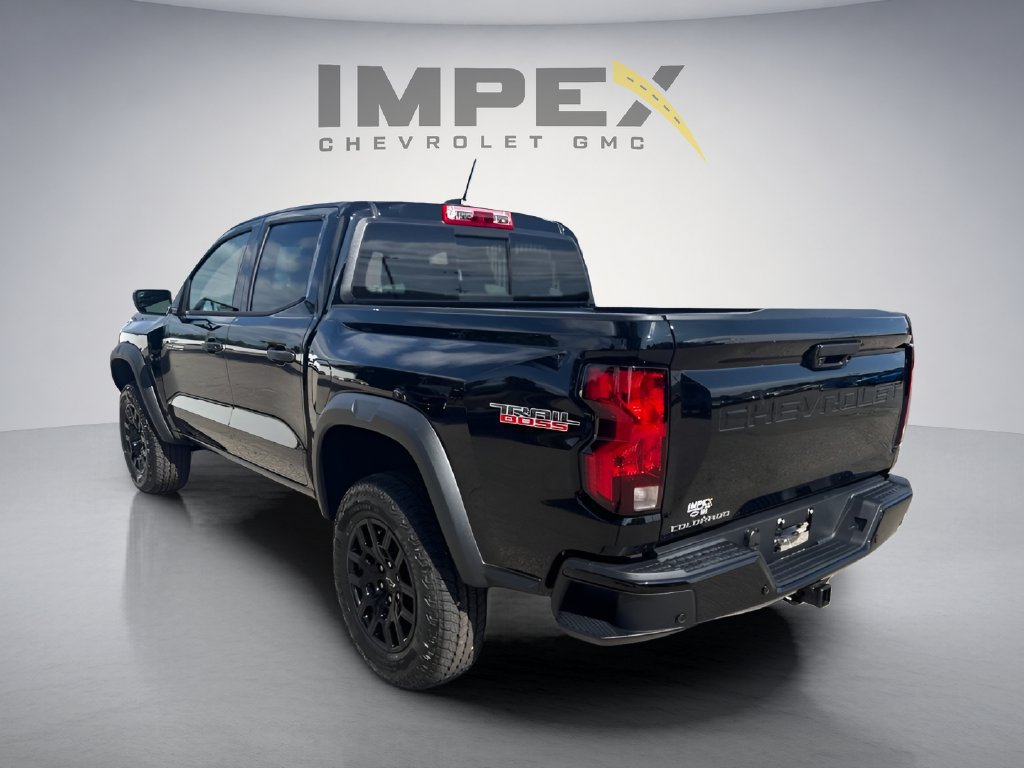 New 2026 Chevrolet Colorado Trail Boss AWD/4WD image 3