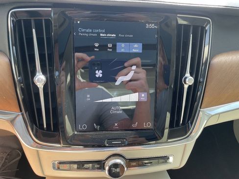 Used 2018 Volvo S90 T6 Inscription w/ Convenience Package AWD/4WD image 20