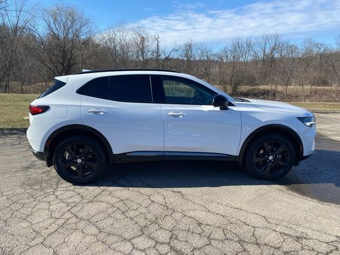 Used 2021 Buick Envision Preferred image 2