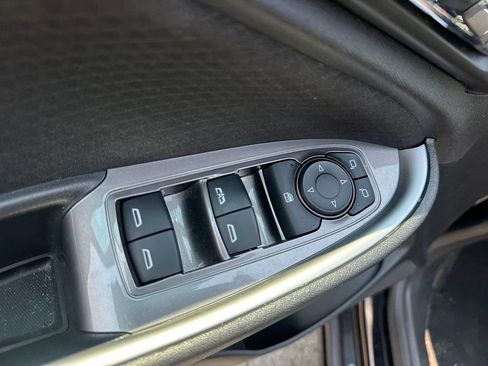 Used 2024 Chevrolet Malibu LT FWD image 11