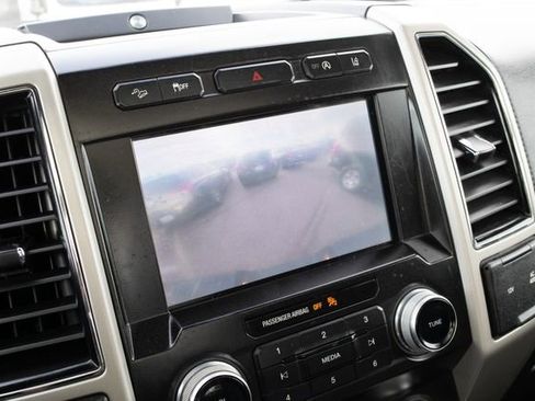 Used 2020 Ford F150 Lariat w/ Equipment Group 502A Luxury image 38