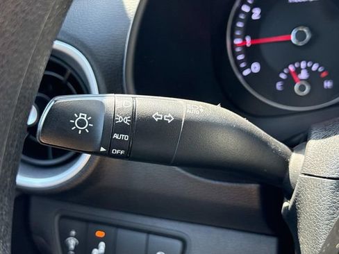 Used 2023 Kia Forte LXS w/ LXS Technology Package FWD image 26