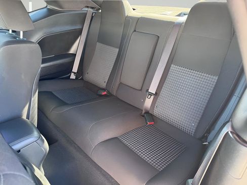 Used 2020 Dodge Challenger R/T w/ Driver Convenience Group image 28