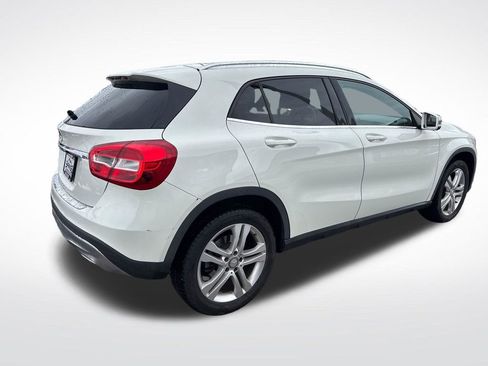 Used 2017 Mercedes-Benz GLA 250 image 5